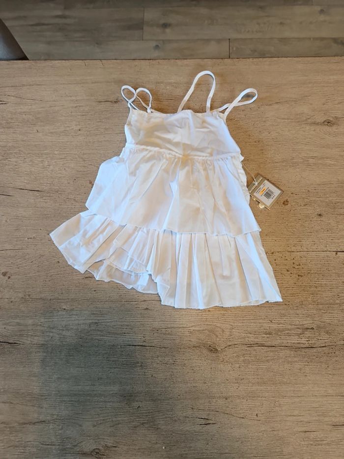 Blouse à bretelles, asymétrique, blanche, Buissonnière, 8 ans, neuf avec étiquette