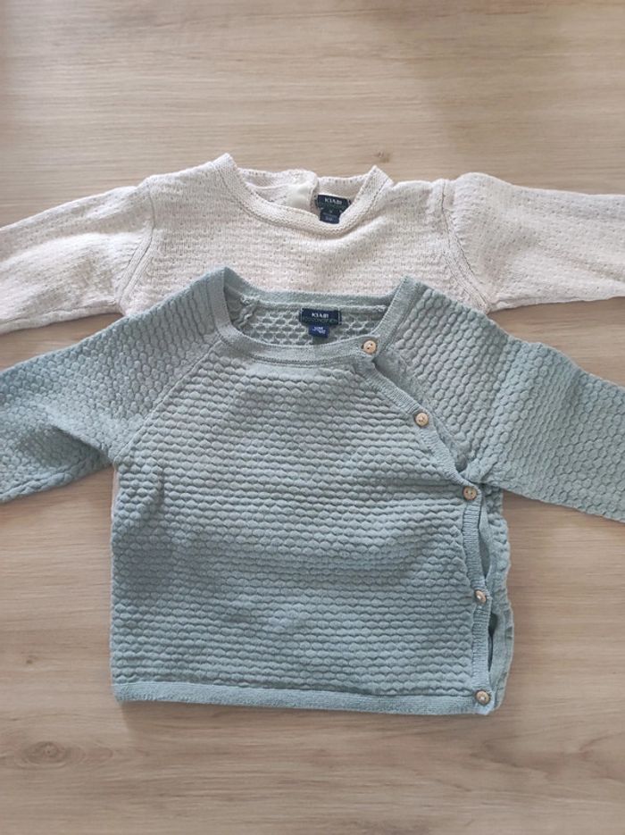 Lots gilets Kiabi 12 mois - comme neuf