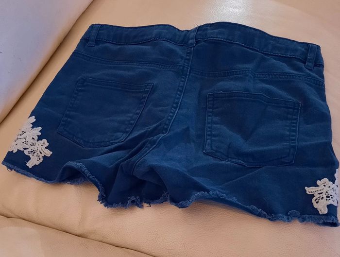Short en jeans avec dentelle taille 14ans H&M - photo numéro 2