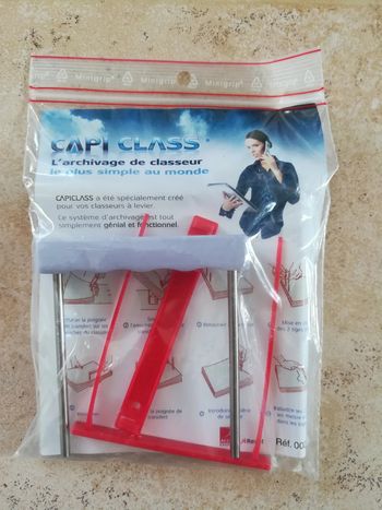 Clip fastener pour archivage