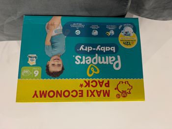 Pampers Taille 6 – Maxi Economy Pack – Neuf