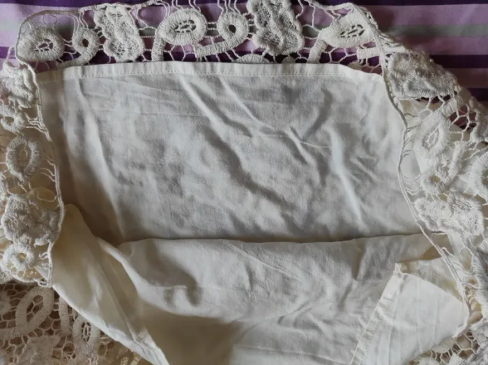 Pull dentelle - photo numéro 3