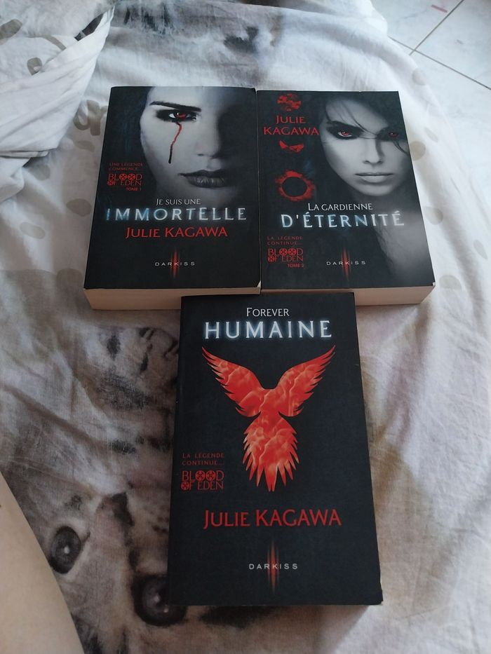 Romans Blood of Eden tomes 1 à 3 Trilogie Julie Kagawa Forever Humaine Darkiss