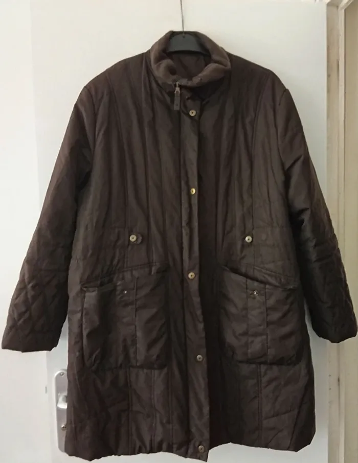 Long manteau femme ⭐ très bon état ⭐ Taille 50 ⭐ canda