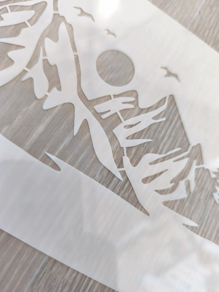 Pochoir montagnes - photo numéro 3