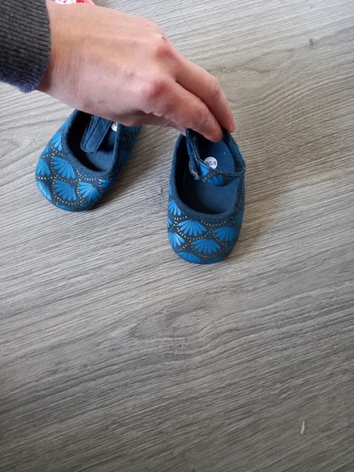 Sandale bebe - photo numéro 2