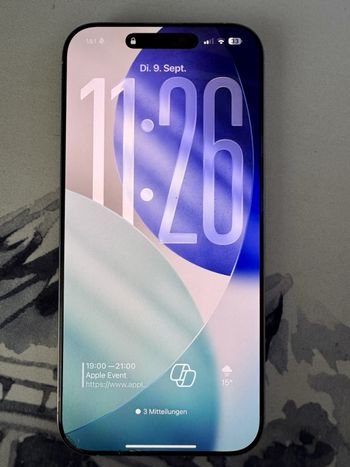 I P h o n e 16 pro max