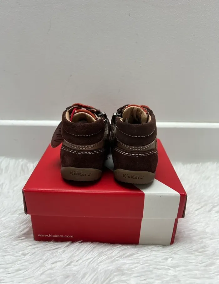 Chaussures en cuir Kickers - photo numéro 3