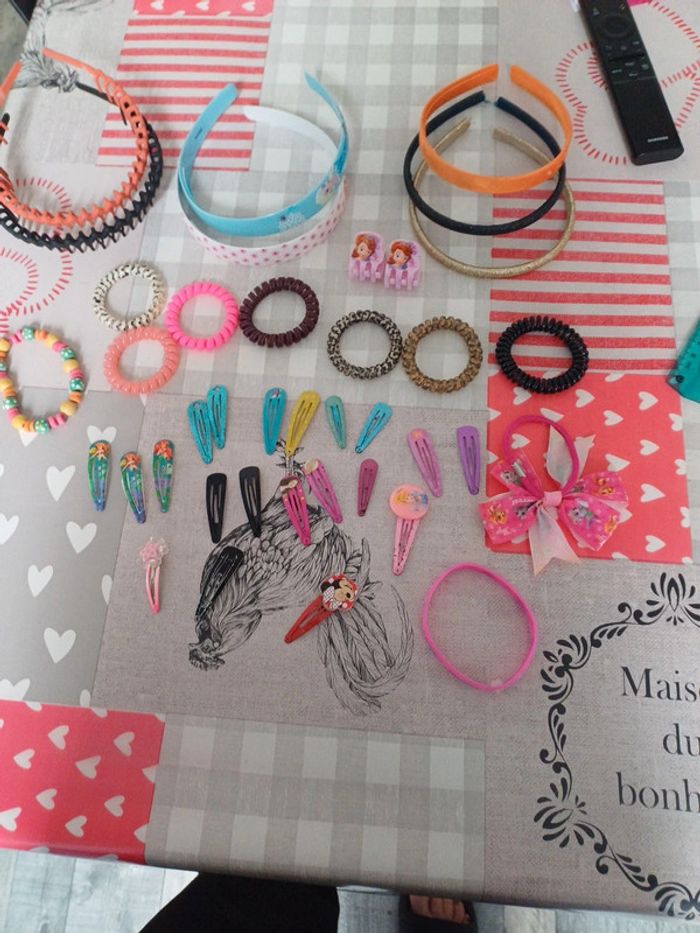 Lot accessoires cheveux - photo numéro 4