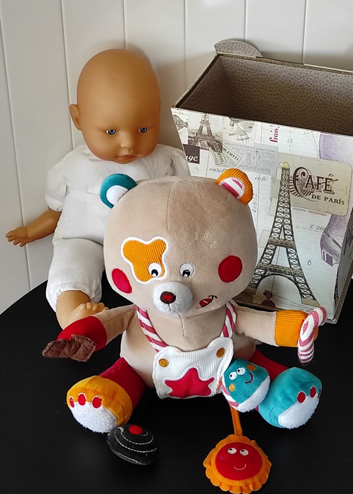 Peluche d’éveil sensorielle – textures, miroir, sons - photo numéro 4