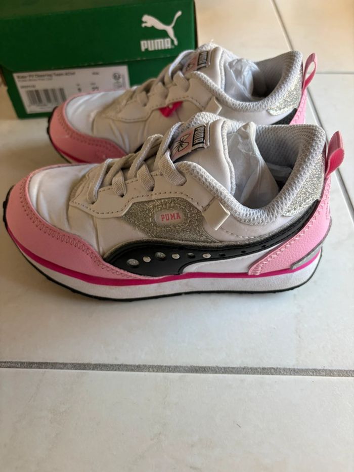 Baskets roses et noires puma - photo numéro 4