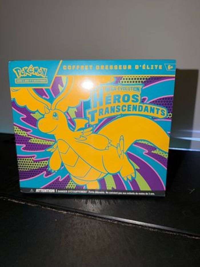 ETB Pokémon Héros Transcendants FR - Coffret Dresseur d'Élite Scellé FR
