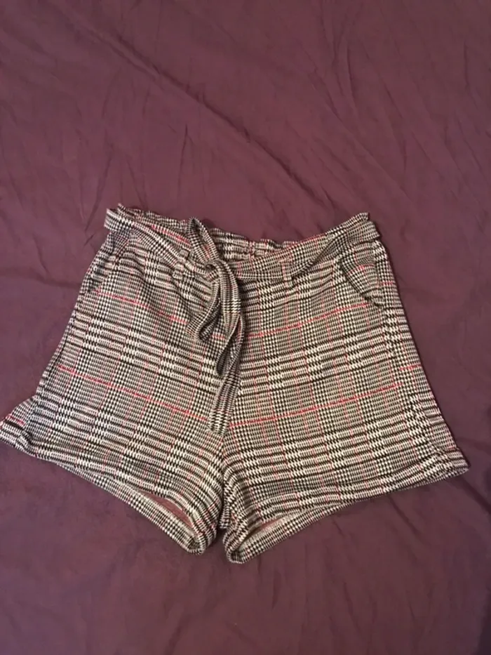 Short à carreaux - photo numéro 3