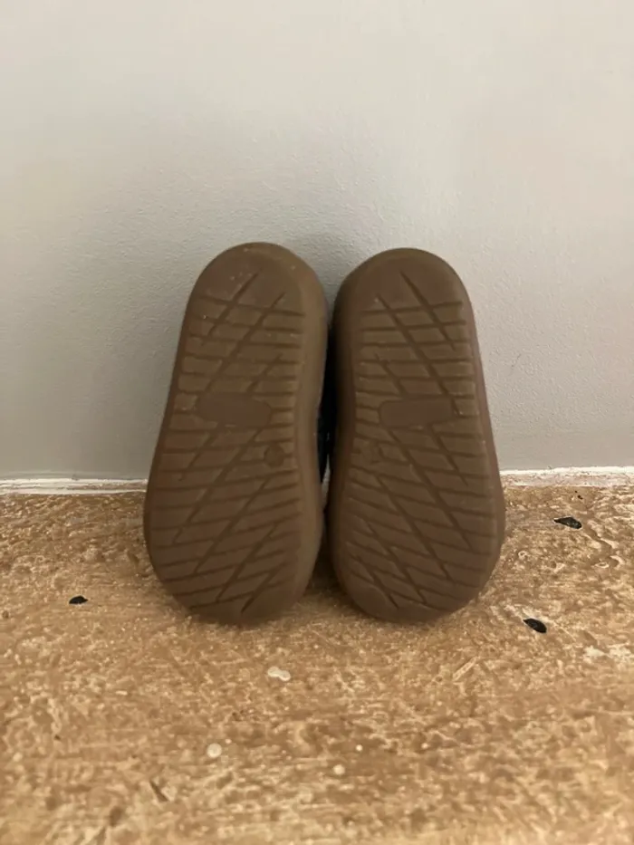 Chaussures bébé - photo numéro 5