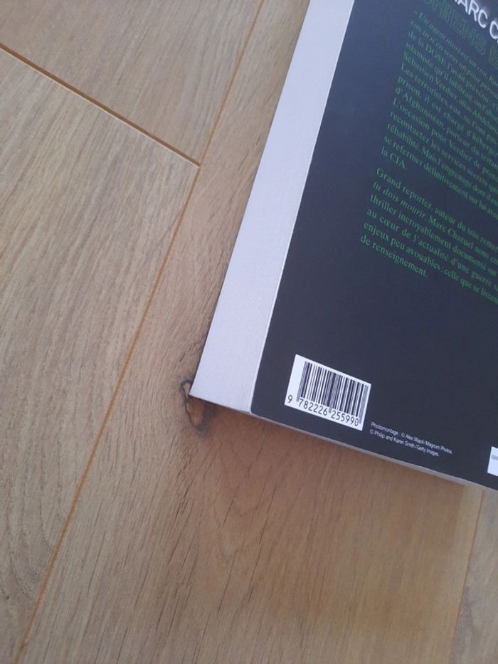 Livre Marc charuel chien enragés - photo numéro 4