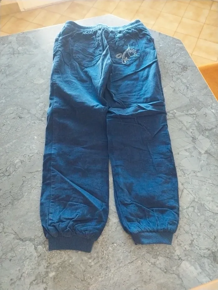 Pantalon T.8 ans - photo numéro 2