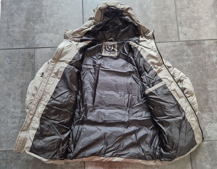 DOUDOUNE TED LAPIDUS TAILLE XXL SUR L'ÉTIQUETTE MAIS TAILLE PLUTÔT XL NEUF - photo numéro 3