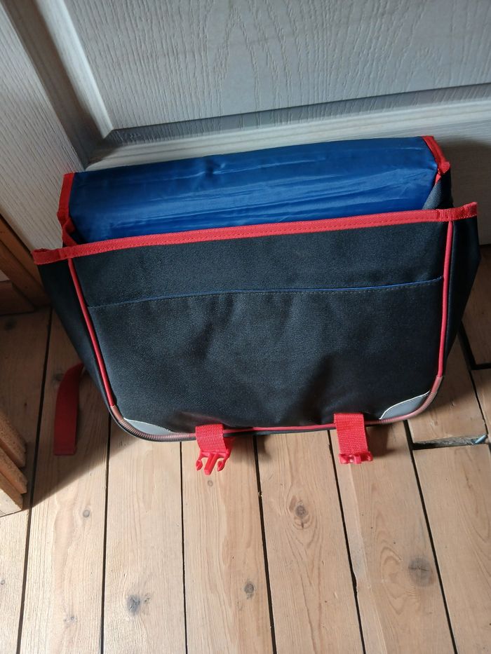 Cartable spiderman - photo numéro 5