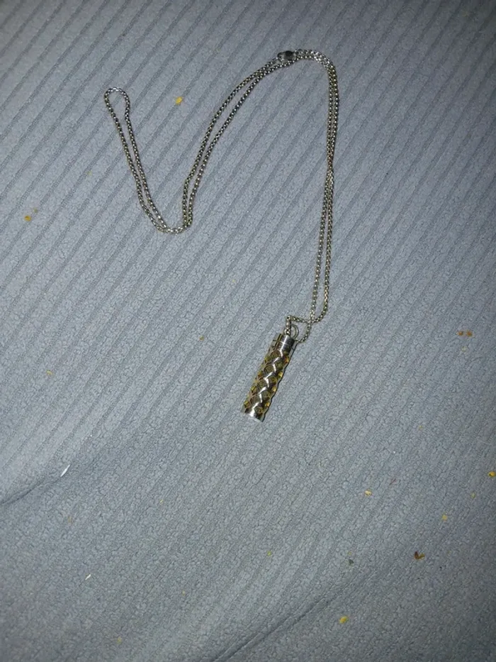 Collier travail à la  main - photo numéro 2