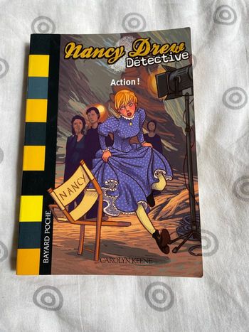 Livre Nancy Drew détective action !