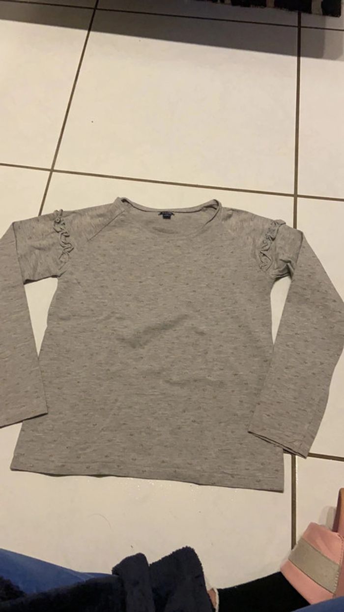 Tee shirt