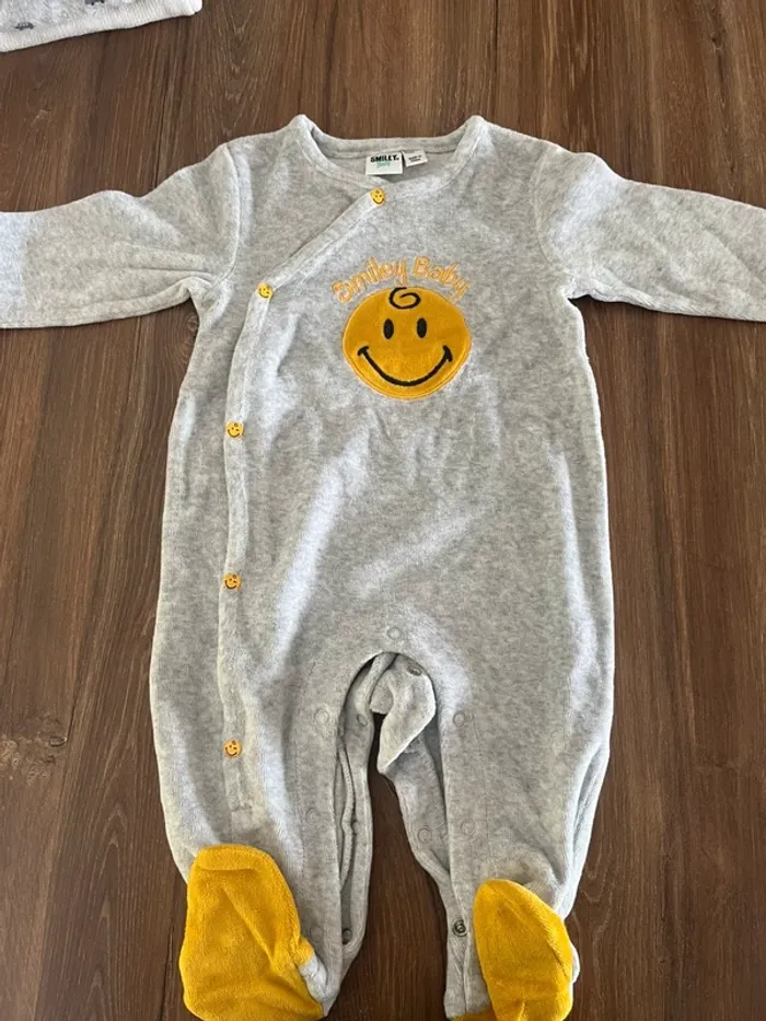 Lot de 3 pyjamas épais taille 9 mois - photo numéro 8