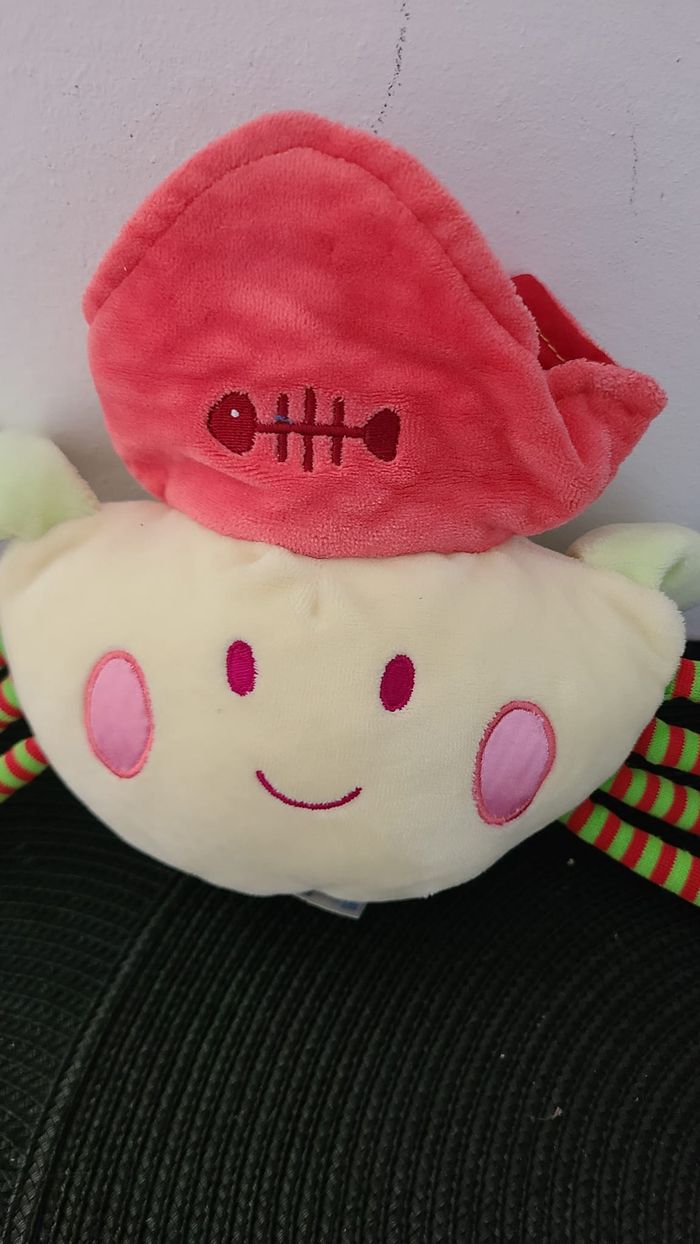 Peluche Doudou crabe jaune rouge pirate Nounours - photo numéro 2