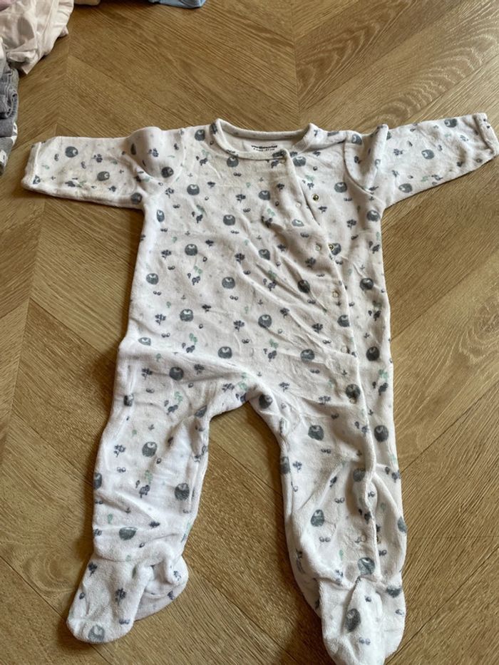 Lot 5 pyjamas taille 6 mois - photo numéro 6