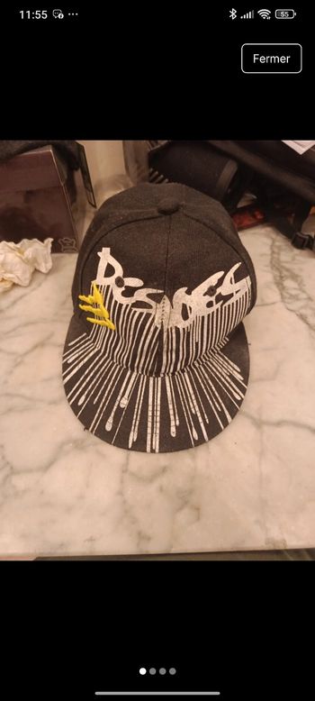 Casquette monster taille 56 cm