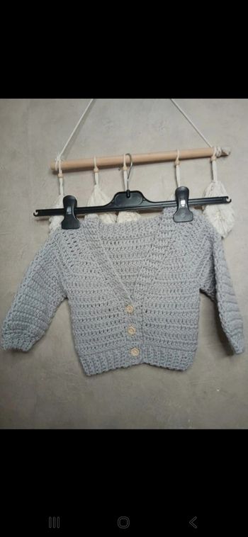 Gilet cardigan bebe 9/12mois