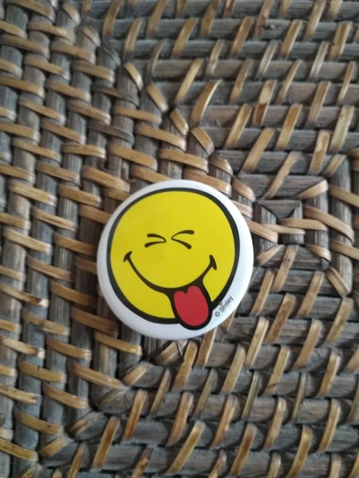 Pin's Smiley