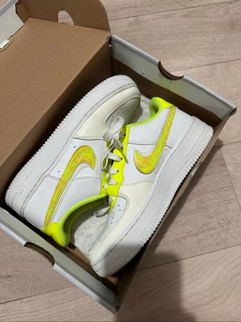 Basket Nike air force 1 pointure 39