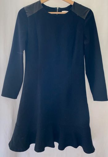 Jolie petite robe noire sandro  Taille 1