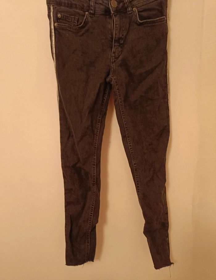 Jean / Pantalon Denim Noir Classique – Taille 36 (S)