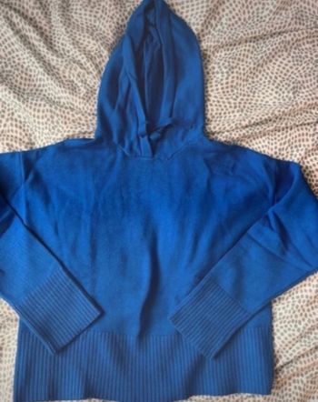 Pull bleu taille S Primark