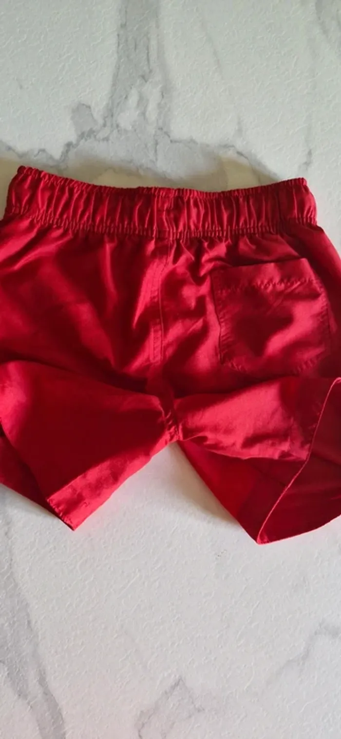 Short de bain 6/7 ans - photo numéro 3