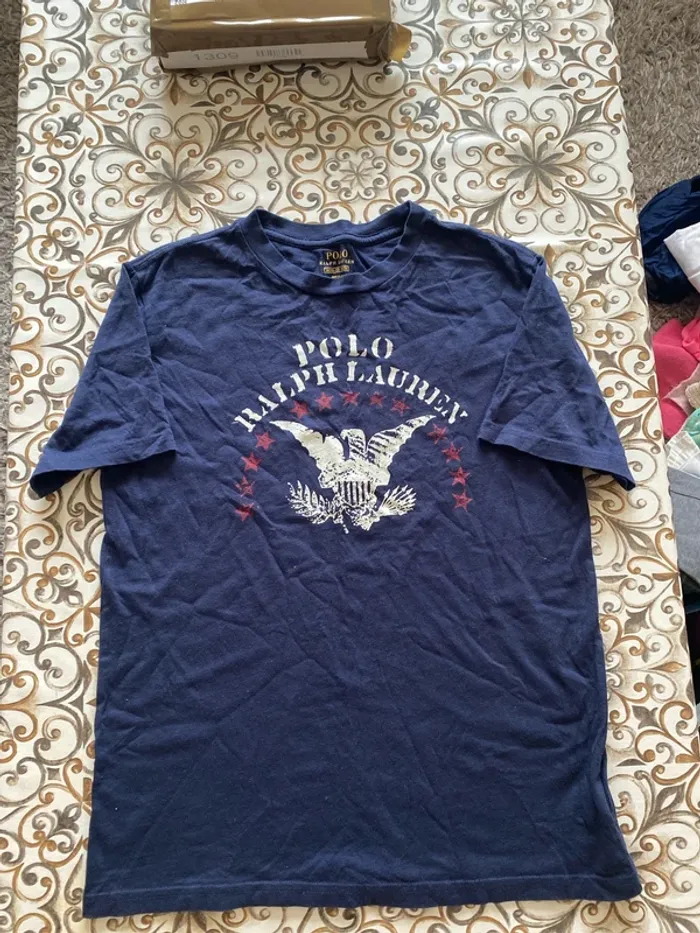 Thee-shirt