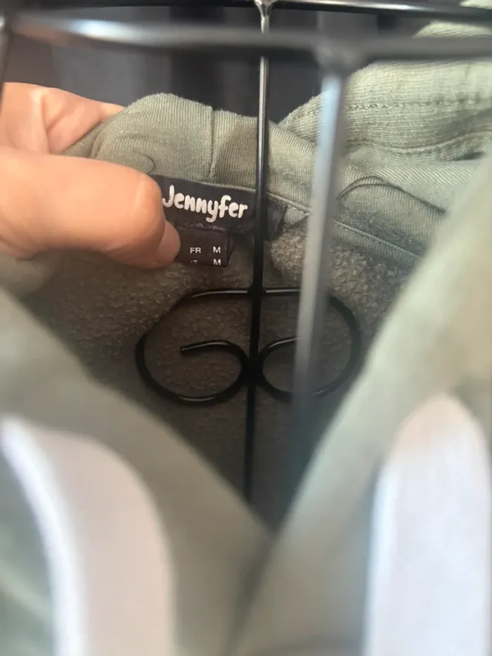 Sweat à capuche Jennyfer kaki – Taille M – Très bon état - photo numéro 2