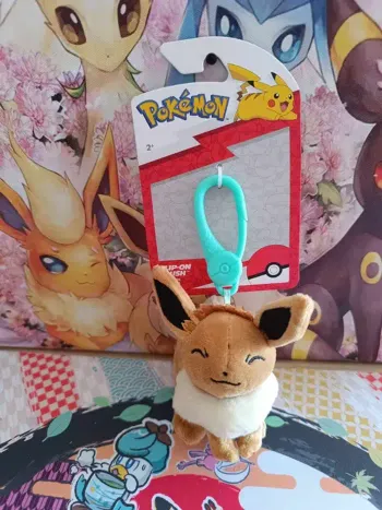 Porte Clés peluche Pokemon  Evoli 10 Cm