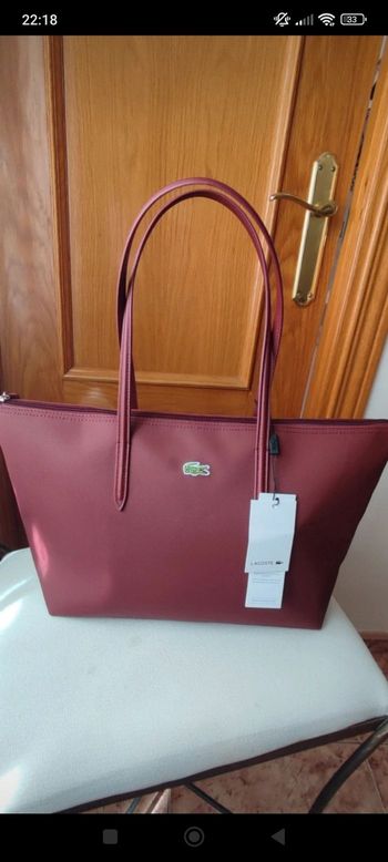 Sac à main tendance bordeaux Lacoste neuf