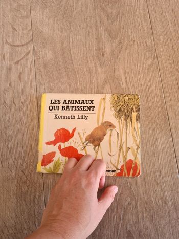 Livre les animaux qui batissent