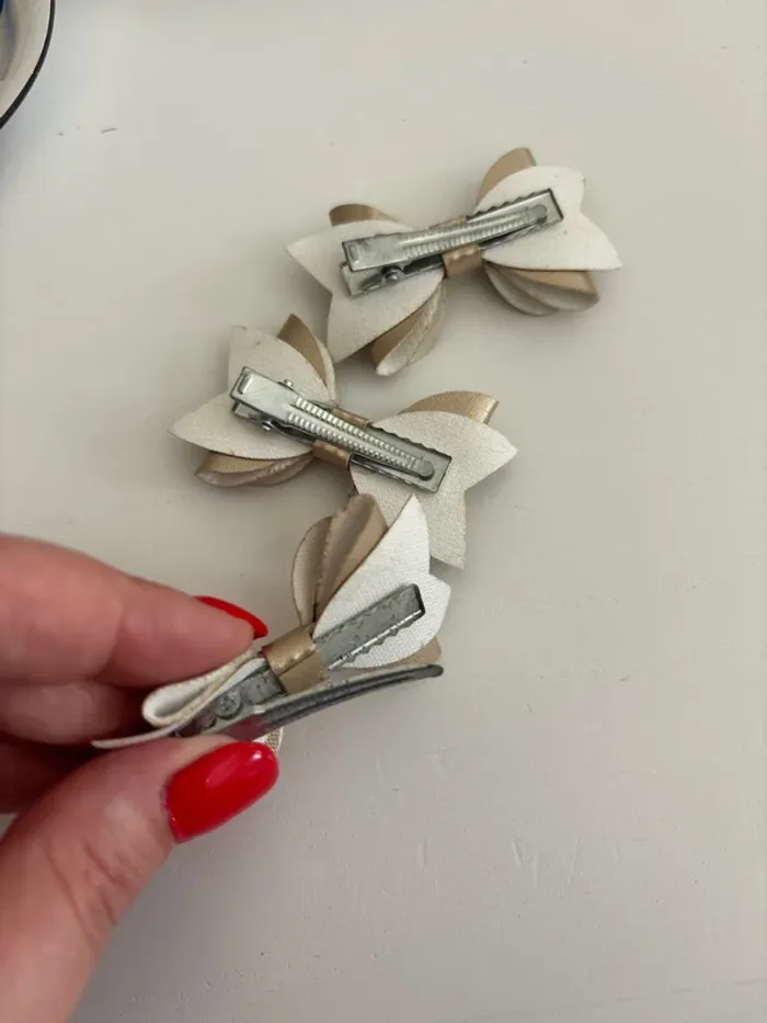 Barrettes dorées - photo numéro 5