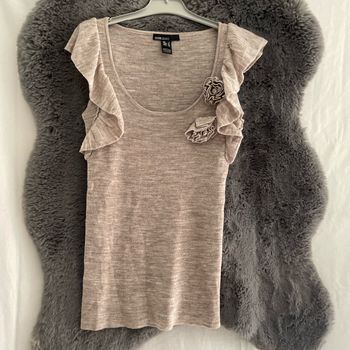 Tee shirt pour femme à volants