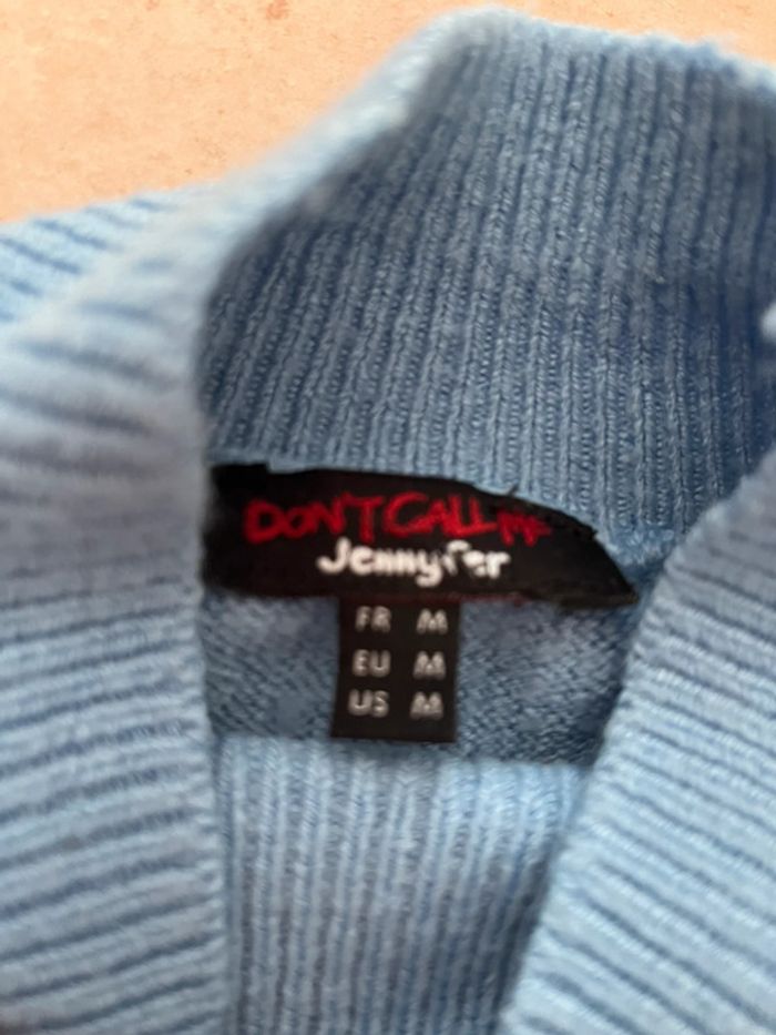 Pull col roulé bleu - photo numéro 2