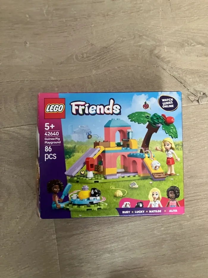 Lego Friends 42640 l’aire de jeu des cochons d’Inde
