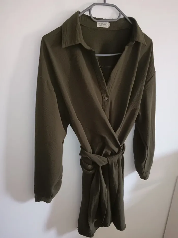 Robe kaki a nouer - photo numéro 6