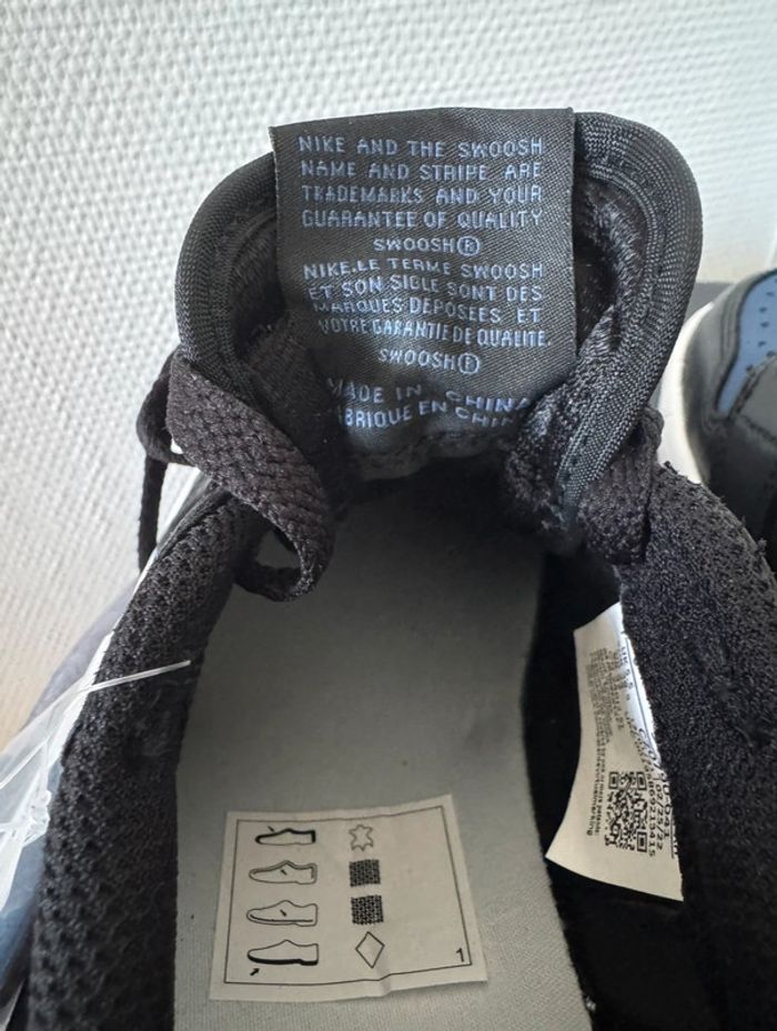 Nike Air Jordan 1 - photo numéro 5