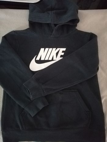 Pull a capuche Nike