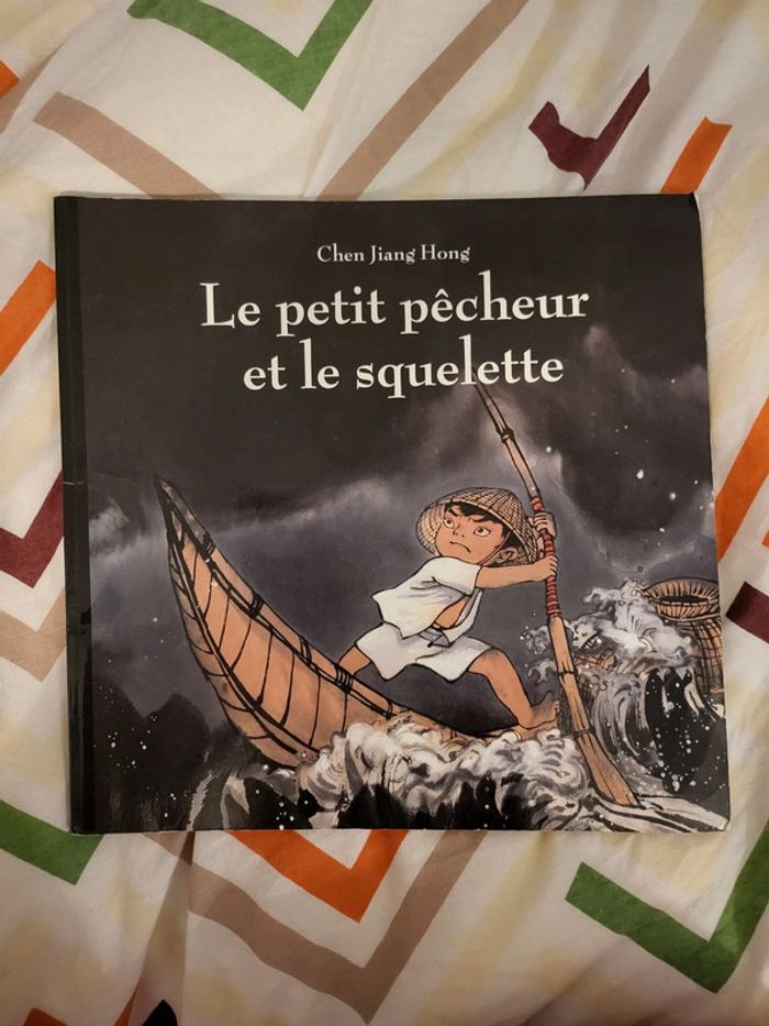 Livre Le petit pêcheur et le squelette