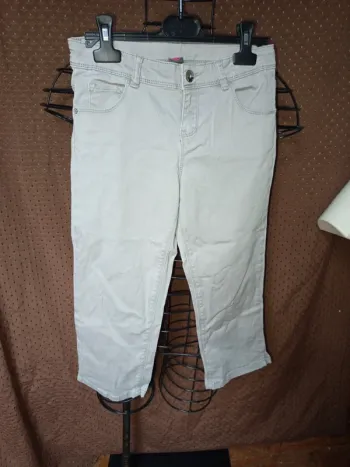 Pantacourt gris 14ans